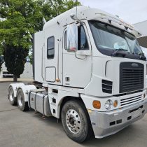 2010 Freightliner Argosy Sleeper Cab Truck For Sale