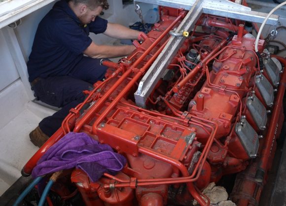 Thomascraft repower: Iveco 8281 to FPT C16 1000HP marine engine