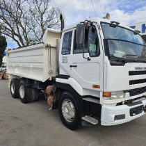 2005 Nissan UD CW385 tip truck for sale in Perth