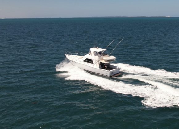 Precision 50: Detroit 6V92 to FPT Cursor 9 650 marine engine repower